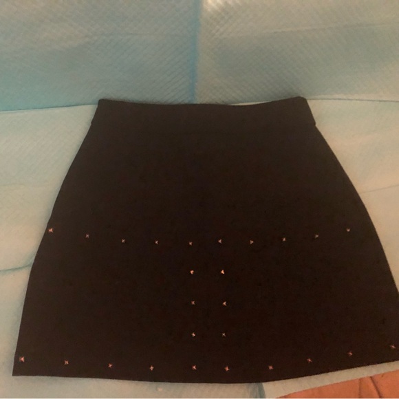 ZARA WOMEN BEAUTIFUL STUDDED MINI SKIRT SMALL - Picture 10 of 10
